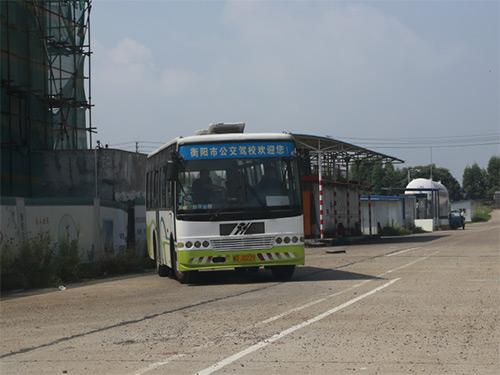 练习大型车